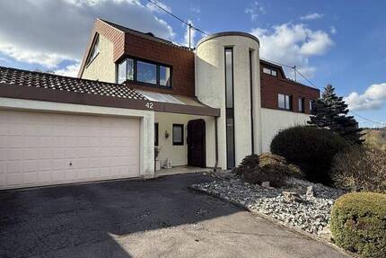 Haus Saarbrücken / Dudweiler Dudweiler - 8 Zimmer, 196 m&sup2;, 449.000&euro; | Angebot:26207301