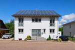 Großzügiges und hochwertiges Familiendomizil mit Kamin, Garten und moderner Energietechnik - Einfamilienhaus Waldmohr | Angebot:26676150