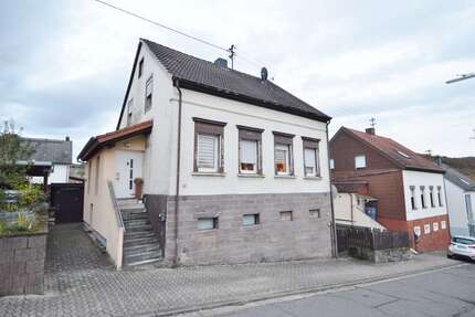 Haus Quierschied - 7 Zimmer, 142 m&sup2;, 125.000&euro; | Angebot:26161373