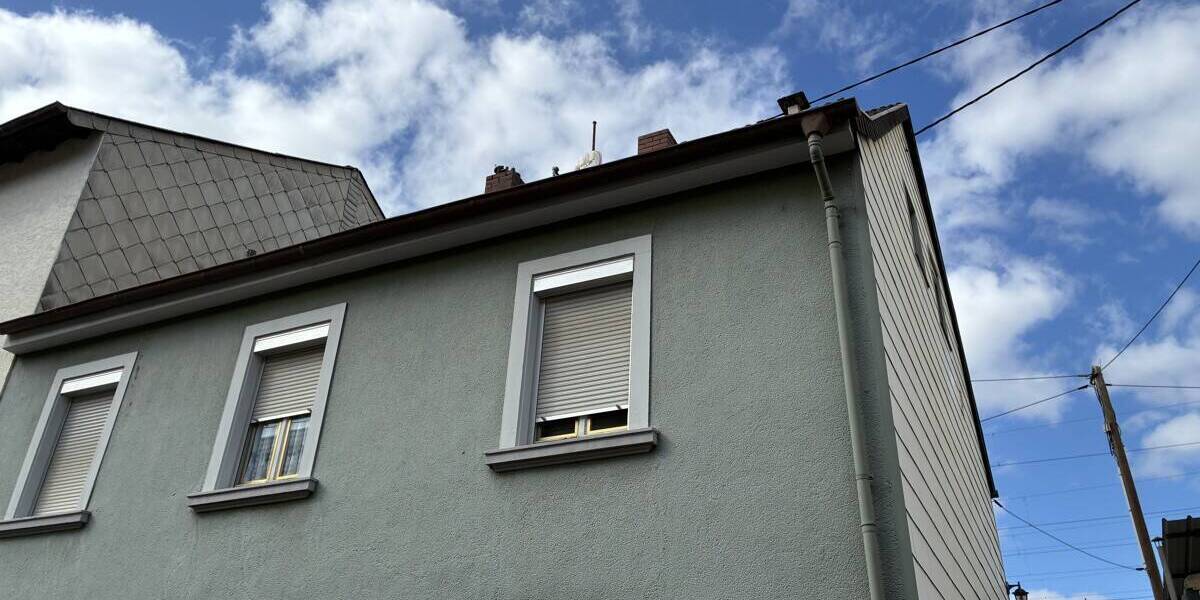 Einfamilienhaus Saarbrücken Dudweiler - 5 Zimmer, 91 m&sup2;, 75.000&euro; | Angebot:26036805