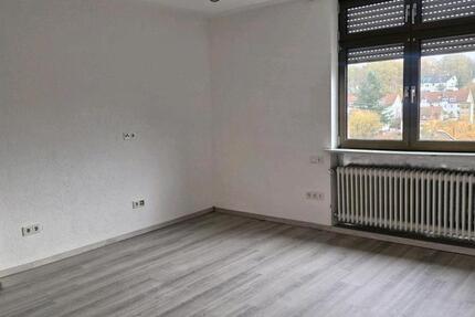 Wohnung Riegelsberg - 3 Zimmer, 85 m&sup2;, 800&euro; | Angebot:26227426