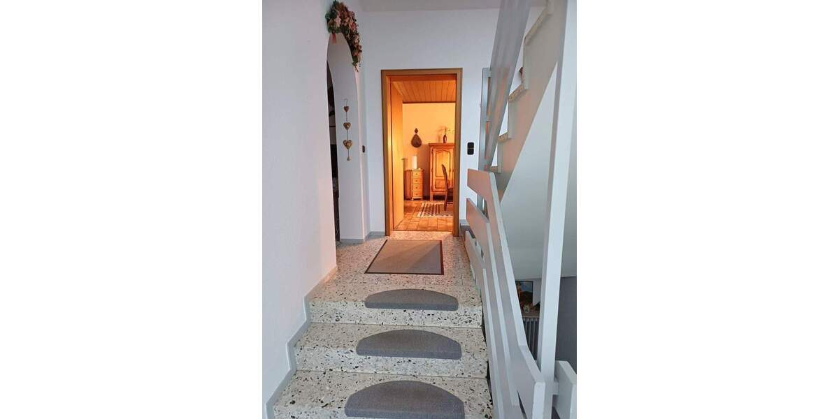 Mehrfamilienhaus, Wohnhaus Sankt Ingbert Rohrbach - 6 Zimmer, 225 m&sup2;, 345.000&euro; | Angebot:26141245