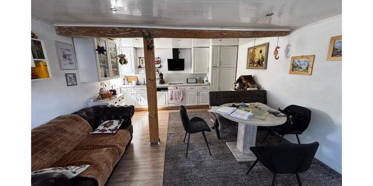 Mehrfamilienhaus, Wohnhaus Schmitshausen - 3 Zimmer, 80 m&sup2;, 139.000&euro; | Angebot:25706013