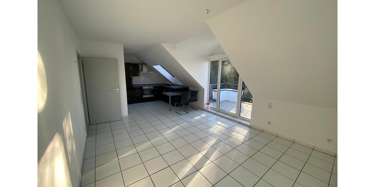 Dachgeschoßwohnung Saarbrücken Brebach-Fechingen - 2 Zimmer, 51 m&sup2;, 149.900&euro; | Angebot:24545323