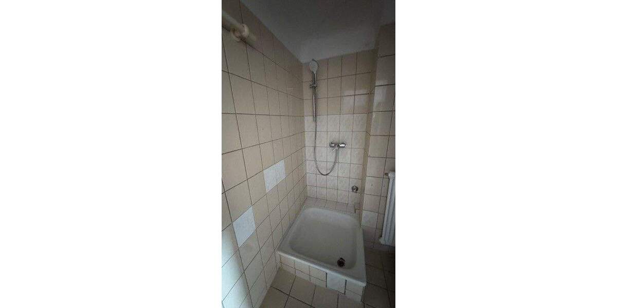 Etagenwohnung Saarbrücken St Johann - 3 Zimmer, 44 m&sup2;, 430&euro; | Angebot:25779823