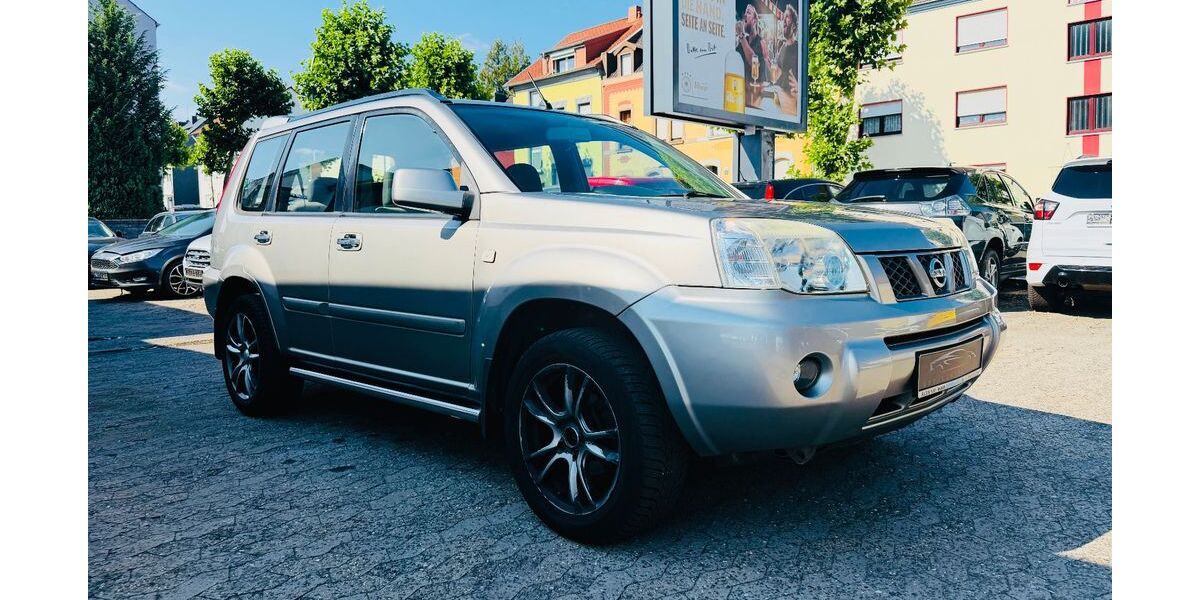 Nissan X-Trail 226.000 km 3.200 &euro; Saarbrücken 66115