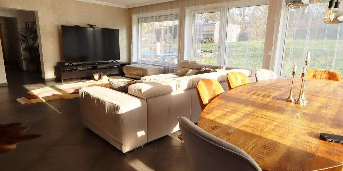 Einfamilienhaus Saarbrücken St Arnual - 4 Zimmer, 162 m&sup2;, 575.000&euro; | Angebot:26931429