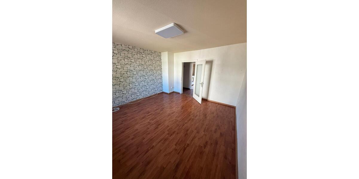 Reihenhaus Zweibrücken - 9 Zimmer, 193 m&sup2;, 325.000&euro; | Angebot:26929455