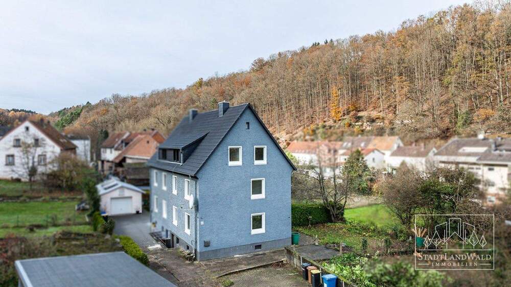 Doppelhaushälfte Pirmasens Niedersimten - 8 Zimmer, 121 m&sup2;, 145.000&euro; | Angebot:25668054