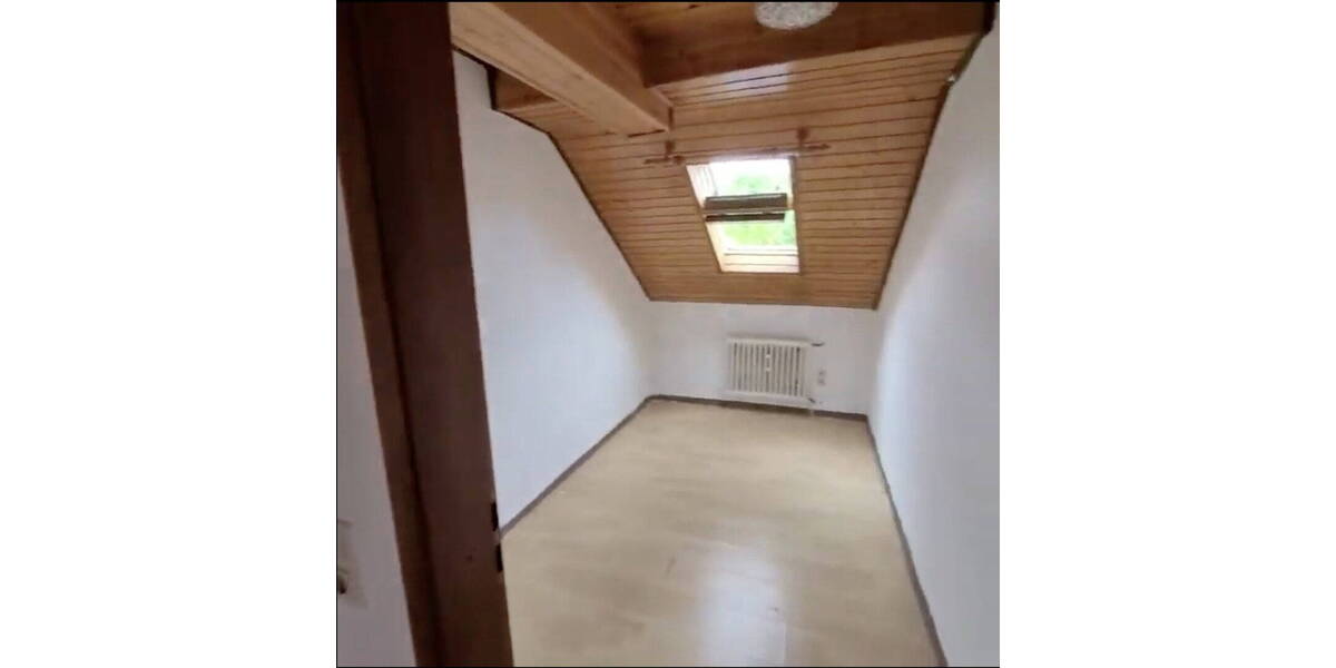 Etagenwohnung Pirmasens Innenstadt - 4 Zimmer, 73 m&sup2;, 500&euro; | Angebot:26155573