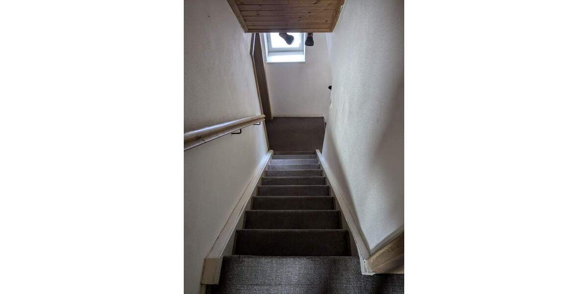 Einfamilienhaus Eppenbrunn - 8 Zimmer, 189 m&sup2;, 89.000&euro; | Angebot:25680372