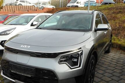 Kia Niro 42.800 km 29.250 &euro; Saarbrücken 66130