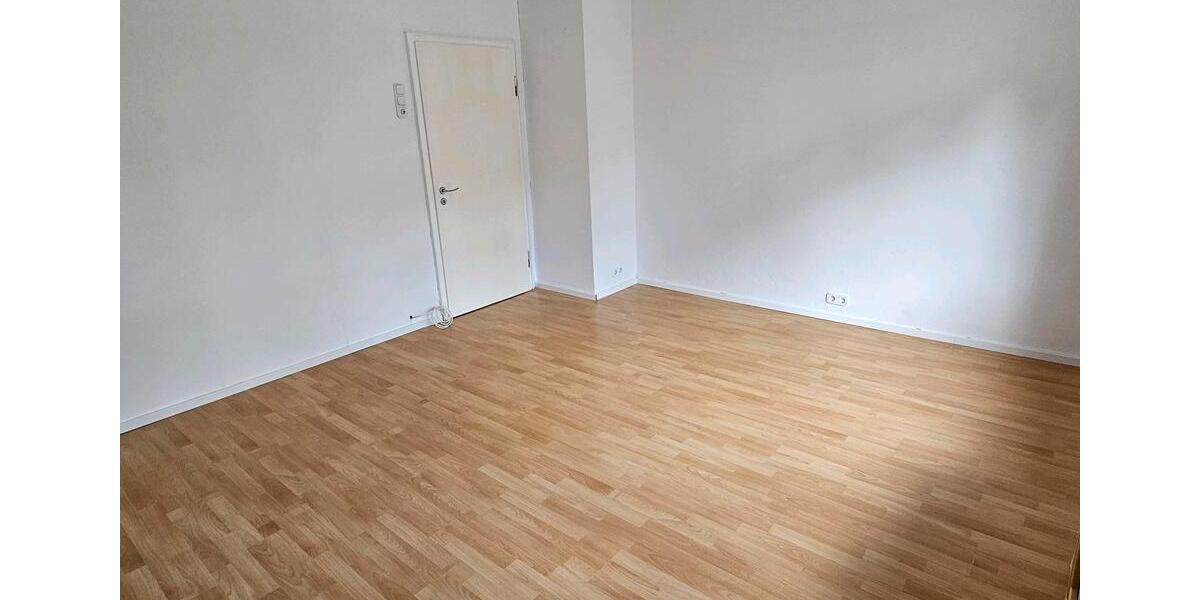 Erdgeschoßwohnung Sulzbach (Saar) - 3 Zimmer, 80 m&sup2;, 700&euro; | Angebot:26007921