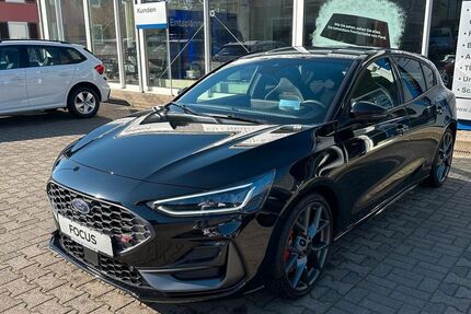 Ford Focus 18.900 km 33.990 &euro; Hornbach 66500