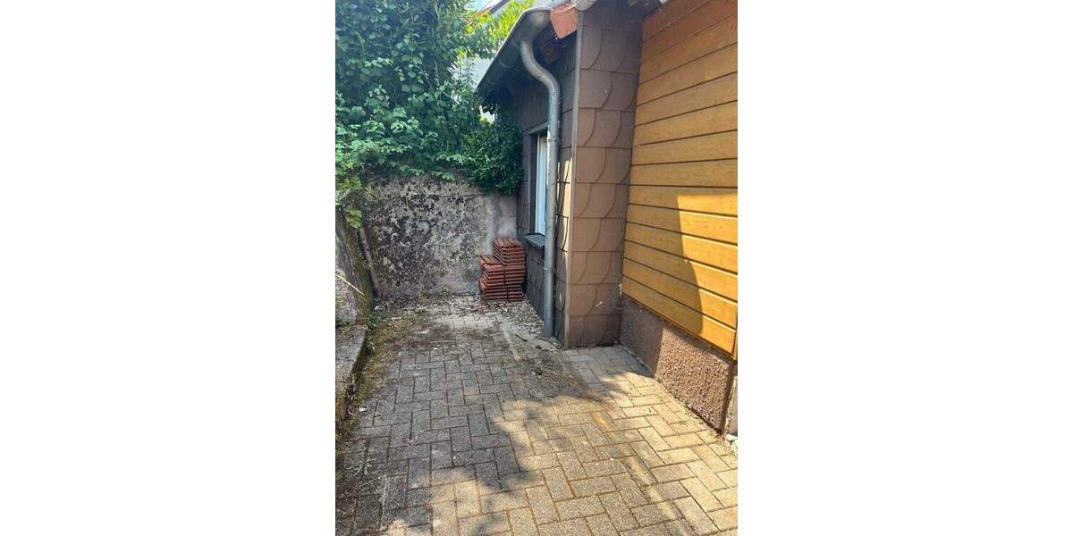 Einfamilienhaus Spiesen-Elversberg Elversberg - 7 Zimmer, 150 m&sup2;, 135.000&euro; | Angebot:25877225