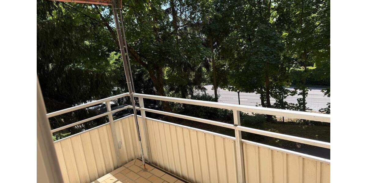 Erdgeschoßwohnung Saarbrücken Dudweiler - 4 Zimmer, 102 m&sup2;, 196.500&euro; | Angebot:26794614