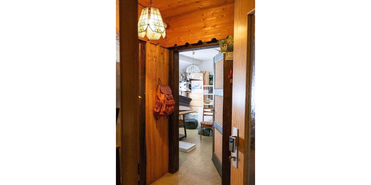 Mehrfamilienhaus, Wohnhaus Saarbrücken Scheidt - 9 Zimmer, 189 m&sup2;, 259.000&euro; | Angebot:25743256