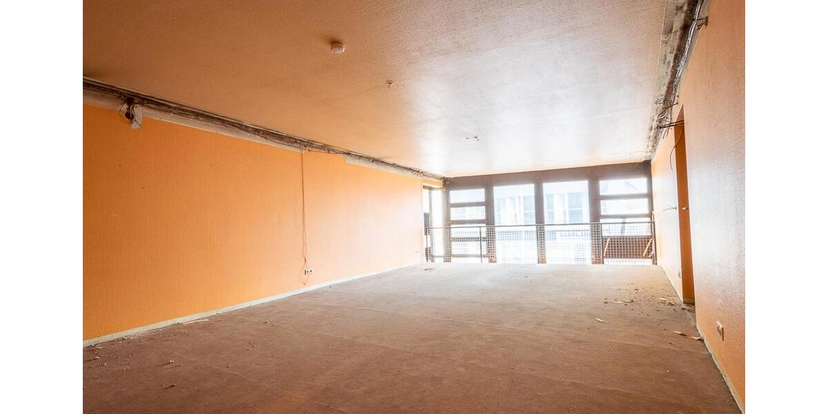 Gewerbeobjekt Saarbrücken - 2.000&euro; | Angebot:15858721