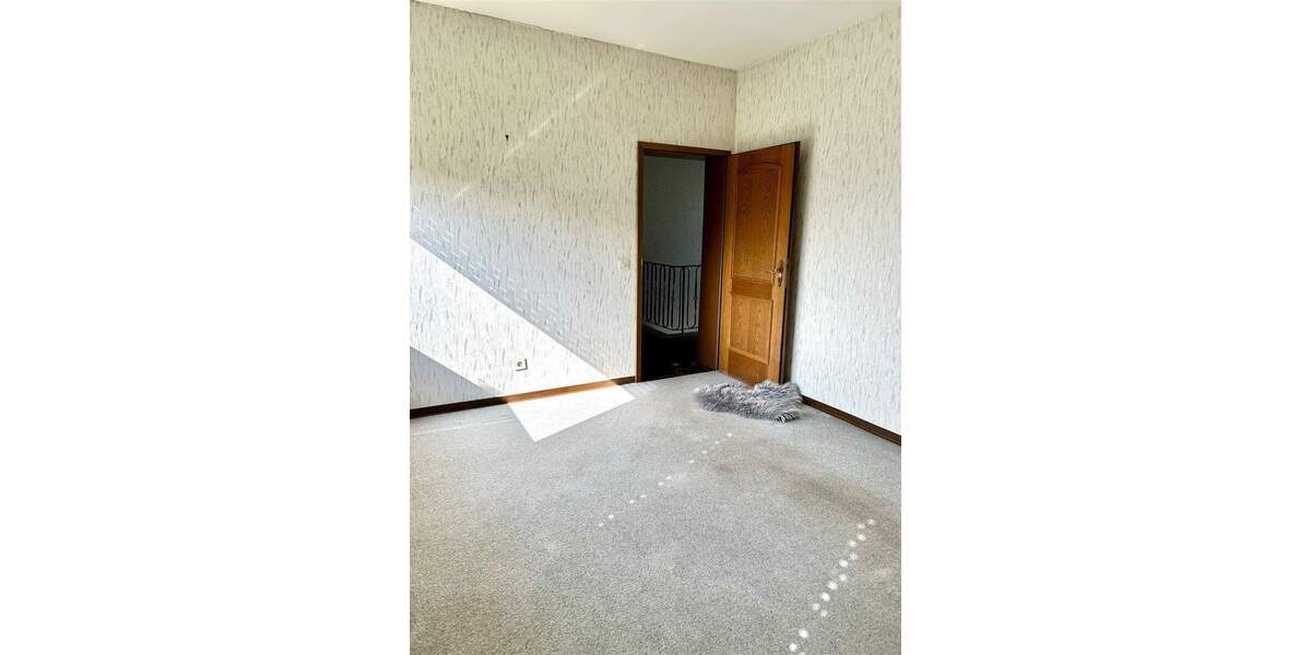 Mehrfamilienhaus, Wohnhaus Illingen Hüttigweiler - 4 Zimmer, 110 m&sup2;, 205.000&euro; | Angebot:25801938