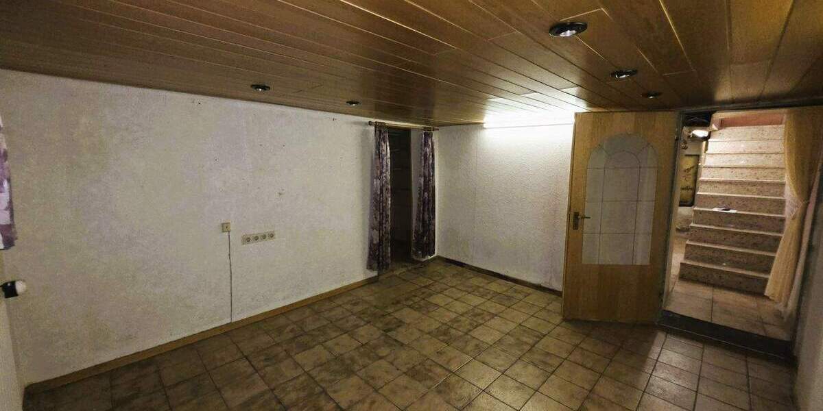 Doppelhaushälfte Saarland - Quierschied Fischbach - 5 Zimmer, 145 m&sup2;, 225.000&euro; | Angebot:25846095