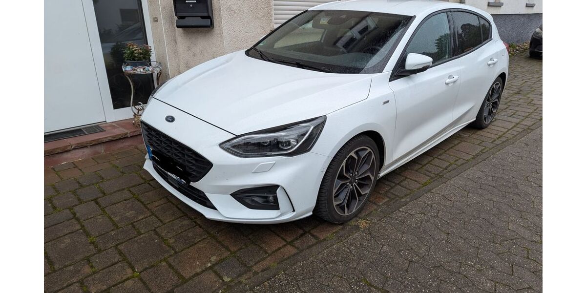 Ford Focus 85.000 km 14.300 &euro; Blieskastel 66440