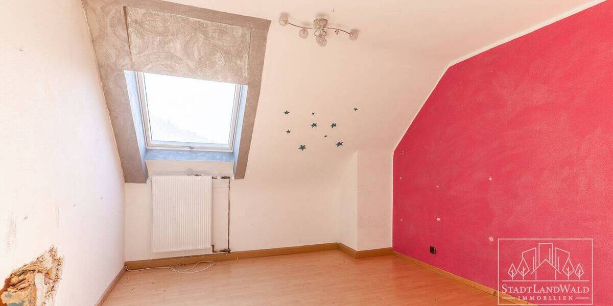 Einfamilienhaus Lemberg Glashütte - 8 Zimmer, 180 m&sup2;, 228.500&euro; | Angebot:26027638