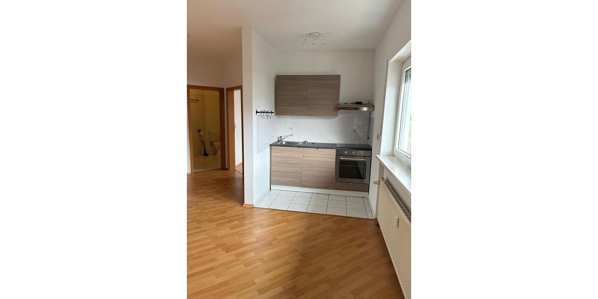 Dachgeschoßwohnung Pirmasens - 2 Zimmer, 45 m&sup2;, 650&euro; | Angebot:24976888