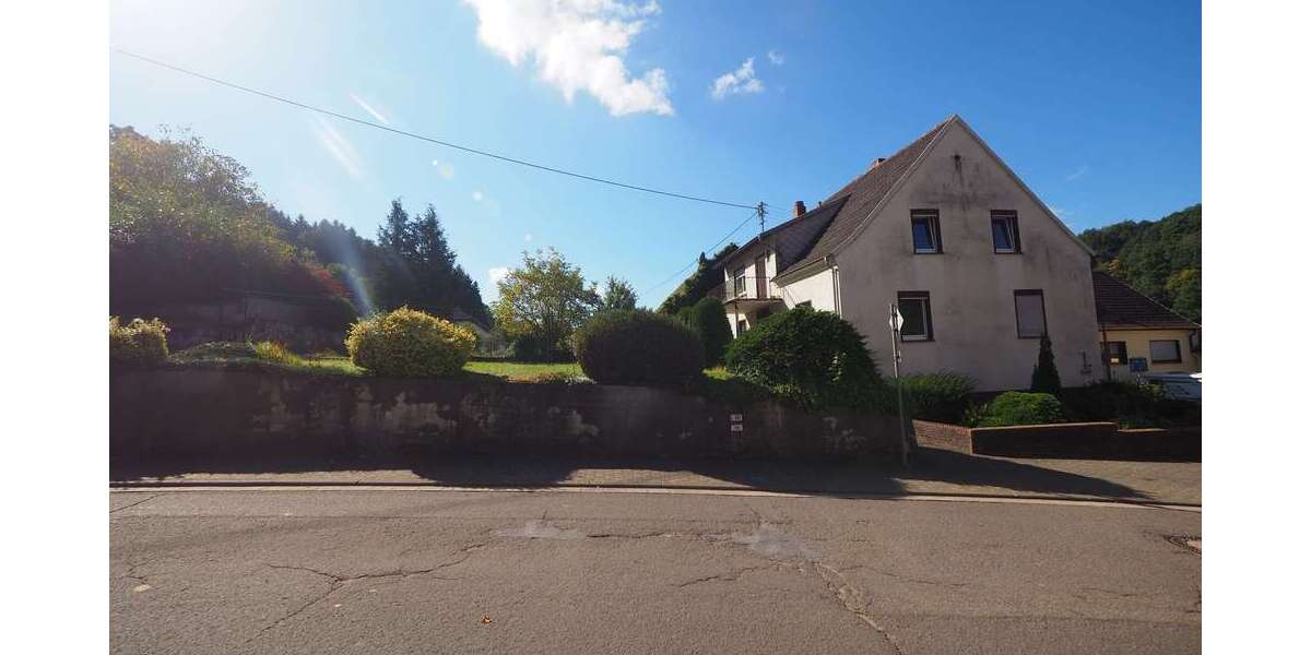 Einfamilienhaus Wiesbach - 6 Zimmer, 150 m&sup2;, 150.000&euro; | Angebot:23358365