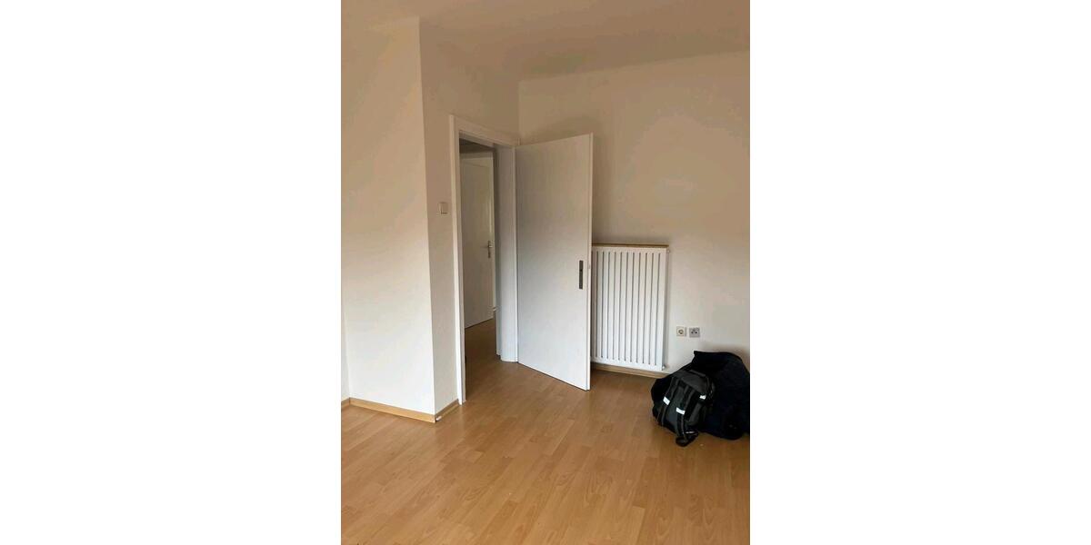 Erdgeschoßwohnung Pirmasens Fehrbach - 3 Zimmer, 88 m&sup2;, 720&euro; | Angebot:25546345