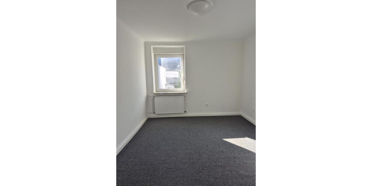 Etagenwohnung Sankt Wendel - 5 Zimmer, 130 m&sup2;, 780&euro; | Angebot:26547517