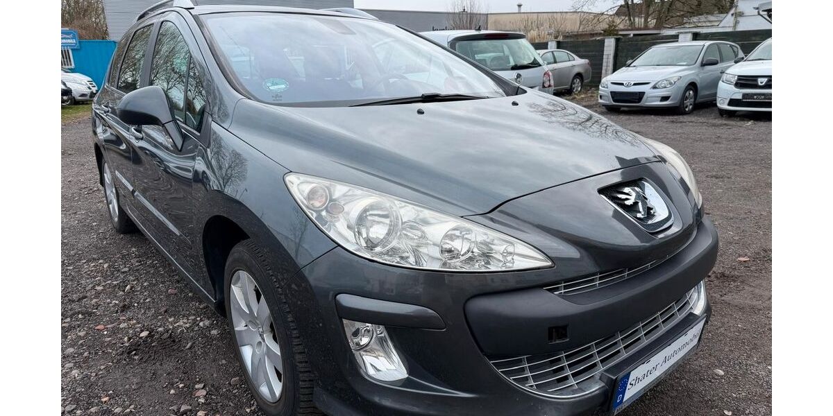 Peugeot 308 153.000 km 3.499 &euro; Saarbrücken 66115