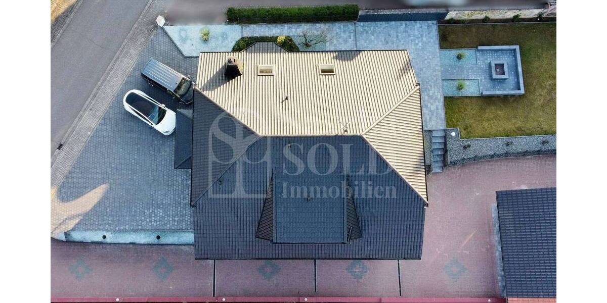 Luxuriöse Liegenschaft in Kirkel - mit Stellplätzen, Doppelgarage & Garten - keine Käuferprovision! - Villa Kirkel Kirkel-Neuhäusel | Angebot:26120749