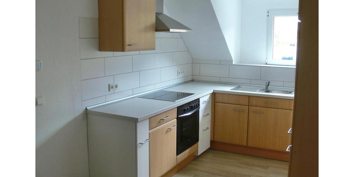 Etagenwohnung Sankt Wendel - 2 Zimmer, 84 m&sup2;, 650&euro; | Angebot:26021102