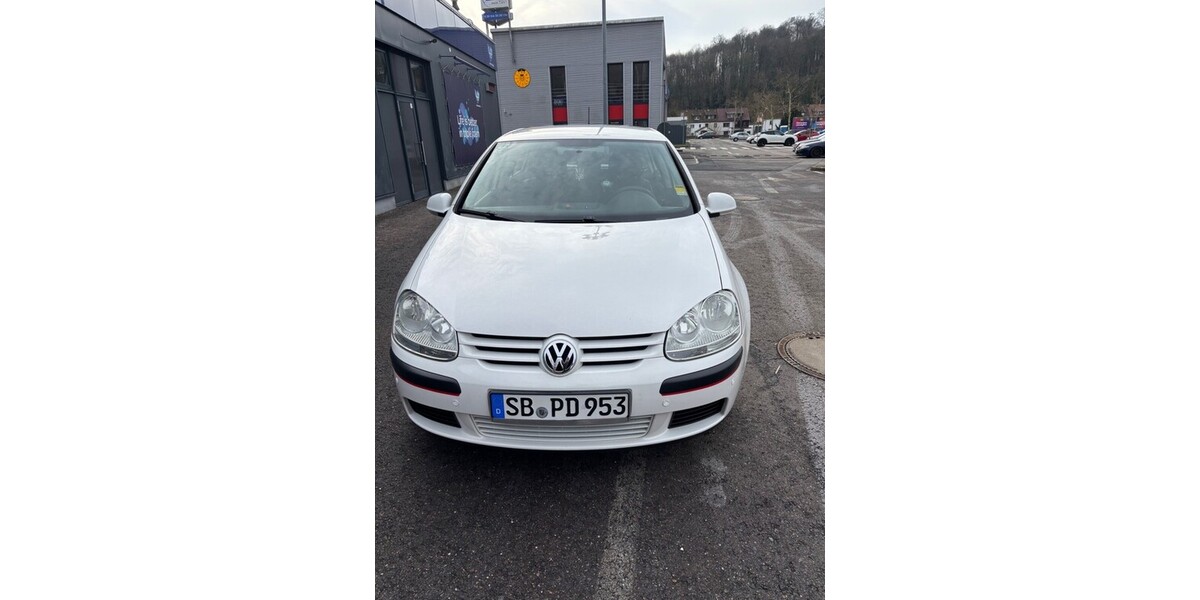 VW Golf V 246.000 km 3.700 &euro; Saarbrücken 66111