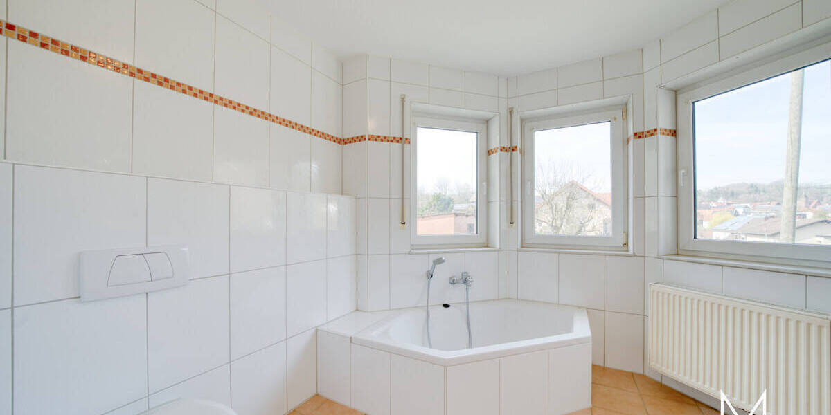 Mehrfamilienhaus, Wohnhaus Mittelbrunn - 1 Zimmer, 434 m&sup2;, 695.000&euro; | Angebot:25970189