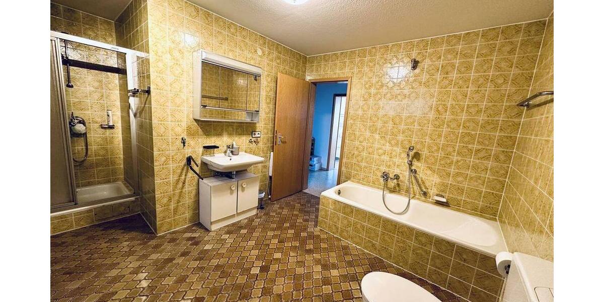 Einfamilienhaus Erzenhausen - 6 Zimmer, 224 m&sup2;, 495.000&euro; | Angebot:25939262