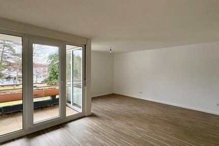 Wohnung Homburg - 3 Zimmer, 73 m&sup2;, 650&euro; | Angebot:24711856