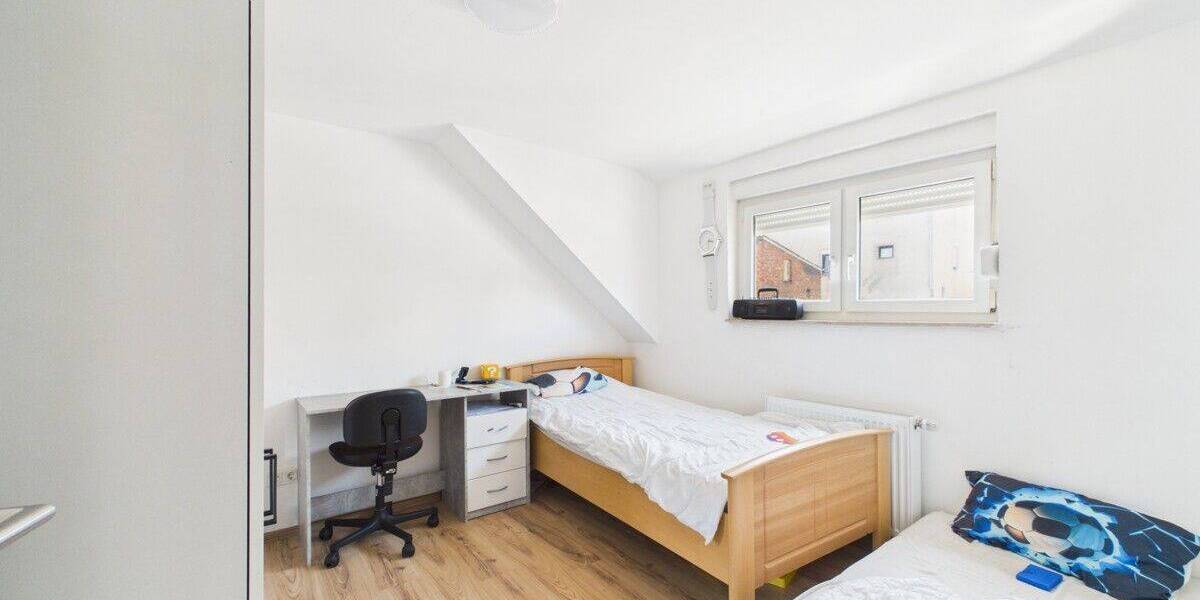 Einfamilienhaus Quierschied - 6 Zimmer, 142 m&sup2;, 298.000&euro; | Angebot:26819908