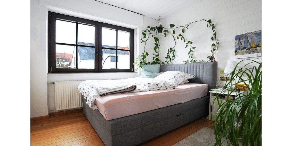 Einfamilienhaus St. Ingbert Rohrbach - 8 Zimmer, 180 m&sup2;, 369.000&euro; | Angebot:25772957