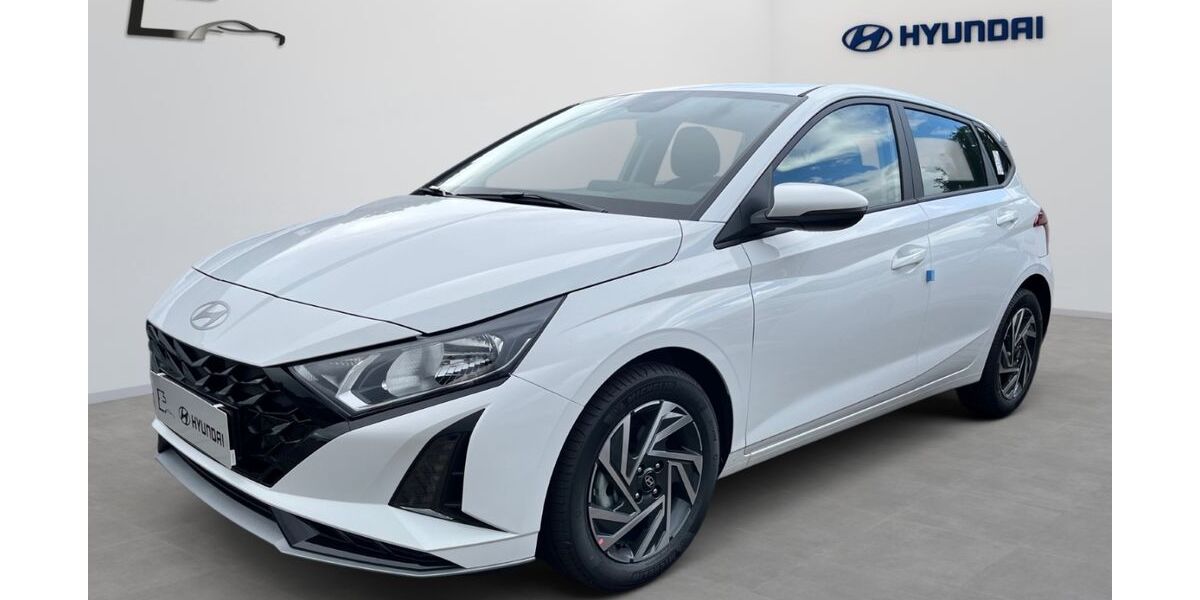 Hyundai i20 1.213 km 20.790 &euro; Schiffweiler 66578