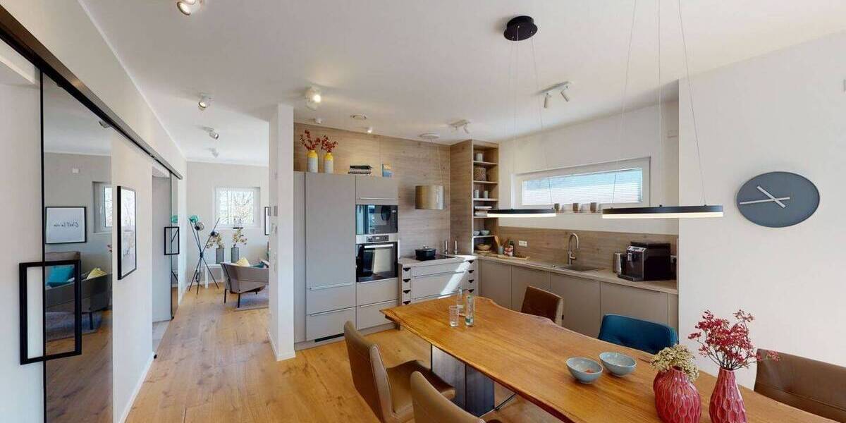 Einfamilienhaus Neunkirchen Innenstadt - 8 Zimmer, 178 m&sup2;, 617.900&euro; | Angebot:26141538