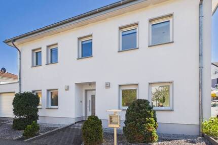 Haus Saarbrücken / Klarenthal Klarenthal - 6 Zimmer, 226 m&sup2;, 630.000&euro; | Angebot:26244752