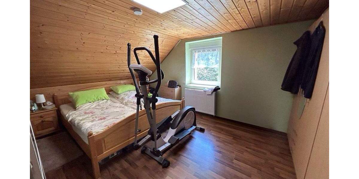 Einfamilienhaus Rutsweiler am Glan - 8 Zimmer, 232 m&sup2;, 239.000&euro; | Angebot:25684604