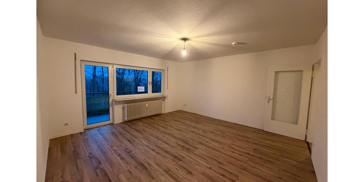 Etagenwohnung Saarbrücken Eschberg - 2 Zimmer, 66 m&sup2;, 627&euro; | Angebot:25178320