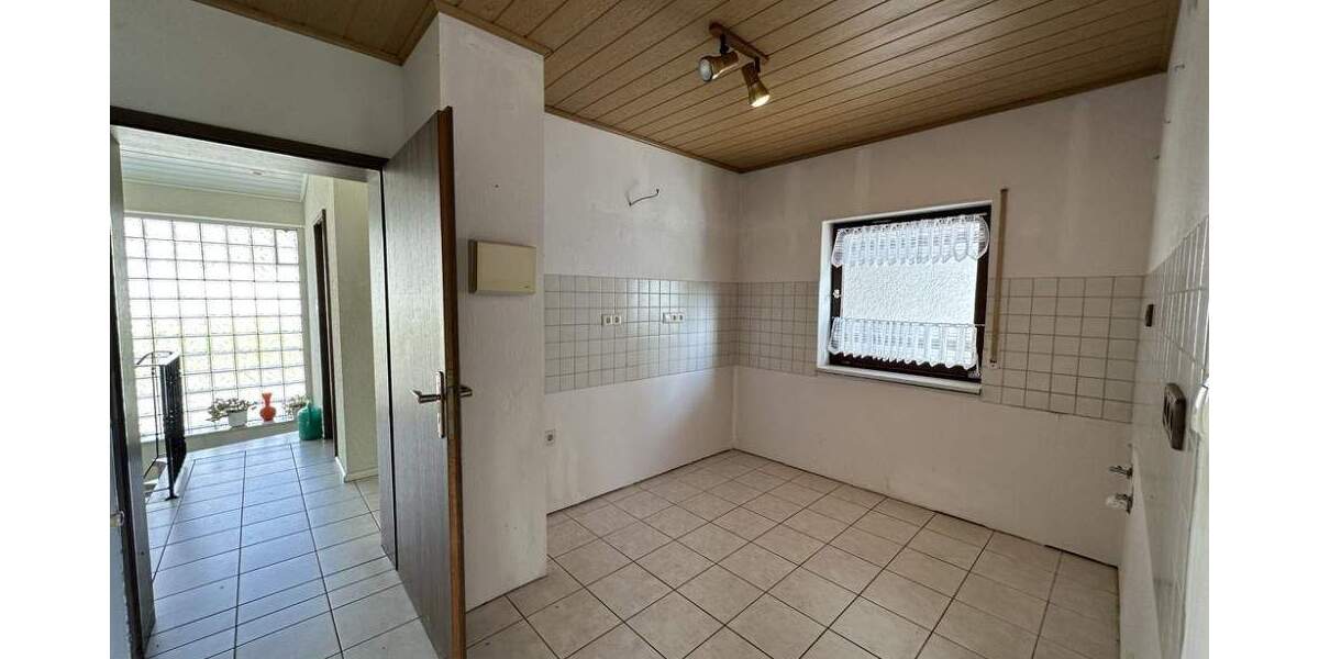 Mehrfamilienhaus, Wohnhaus Merzalben - 8 Zimmer, 255 m&sup2;, 239.000&euro; | Angebot:25777593