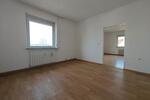 Etagenwohnung Homburg - 3 Zimmer, 80 m&sup2;, 680&euro; | Angebot:25647404