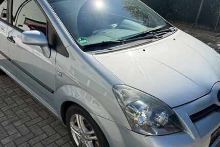 Toyota Corolla Verso 216.000 km 3.333 &euro; Heusweiler 66265