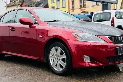 Lexus IS 220 285.000 km 3.900 &euro; Saarbrücken 66115