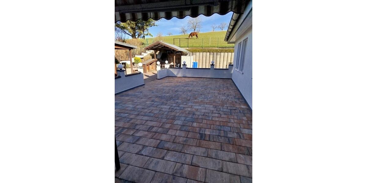 Mehrfamilienhaus, Wohnhaus Höheinöd - 7.5 Zimmer, 263 m&sup2;, 430.000&euro; | Angebot:24292423