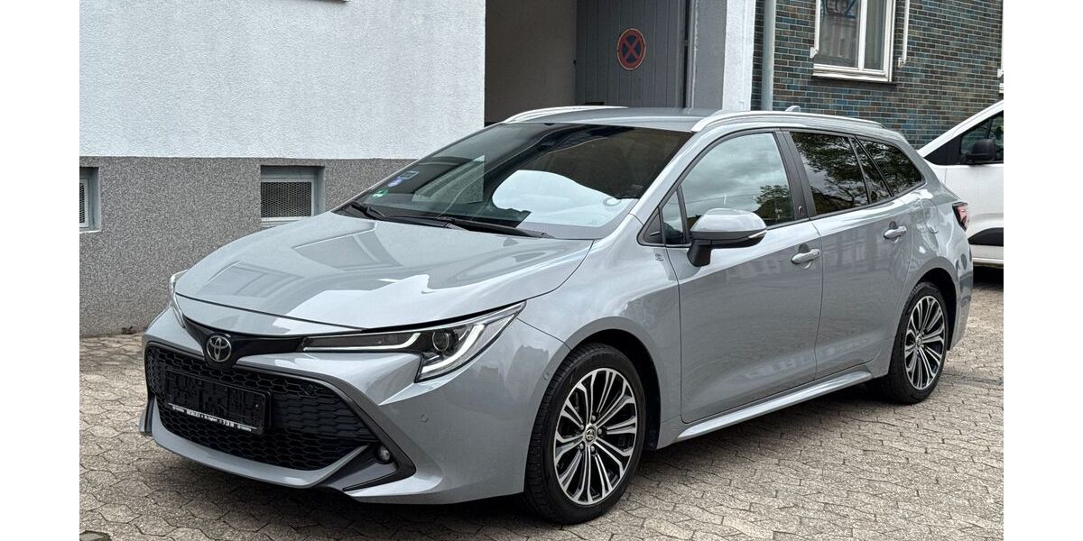 Toyota Corolla 131.100 km 16.700 &euro; Saarbrücken - Burbach 66115